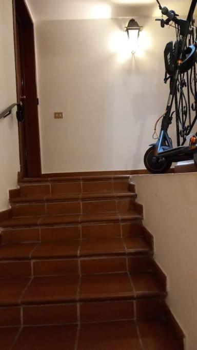 "Orchidea" Camera Privata Nell'Appartamento Condiviso Cagliari Ngoại thất bức ảnh